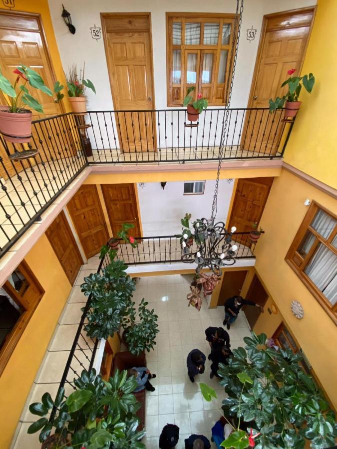 Pátzcuaro Hotel Posada Camelinas מראה חיצוני תמונה
