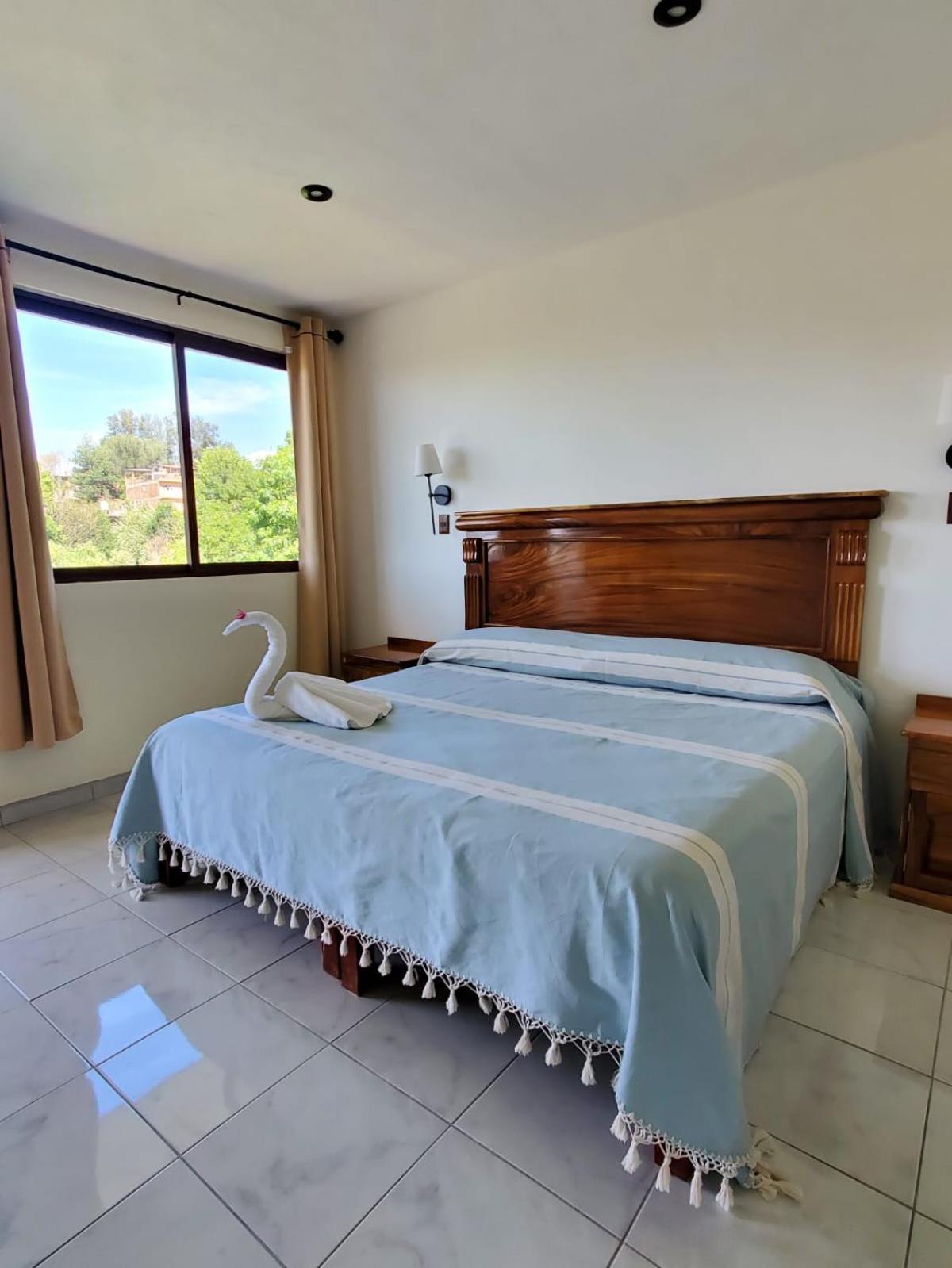 Pátzcuaro Hotel Posada Camelinas מראה חיצוני תמונה
