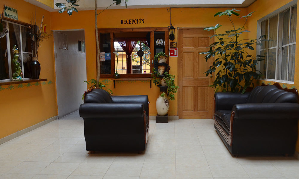 Pátzcuaro Hotel Posada Camelinas מראה חיצוני תמונה