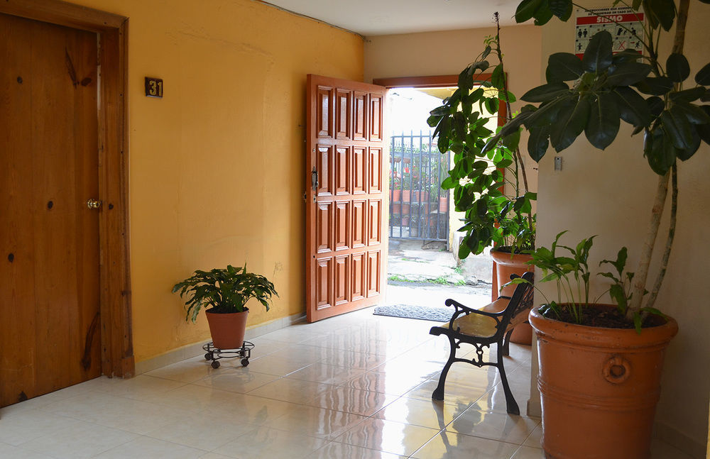 Pátzcuaro Hotel Posada Camelinas מראה חיצוני תמונה