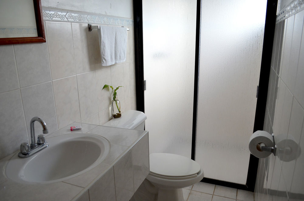 Pátzcuaro Hotel Posada Camelinas מראה חיצוני תמונה